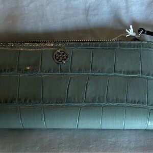 Tory Burch Mint Croc-Embossed Wallet